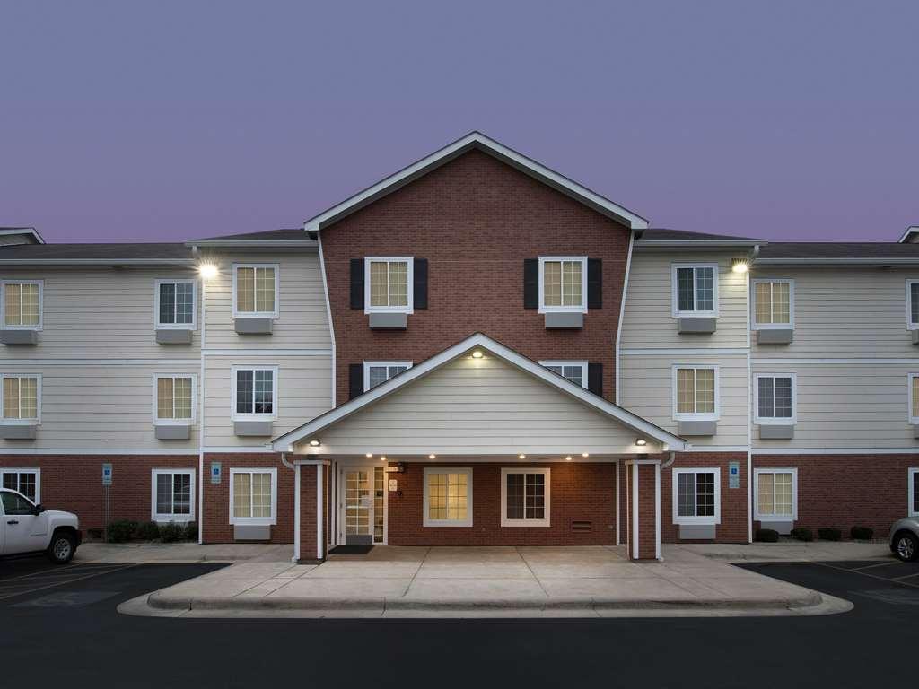 Extended Stay America Select Suites - Cleveland - Ментор Экстерьер фото