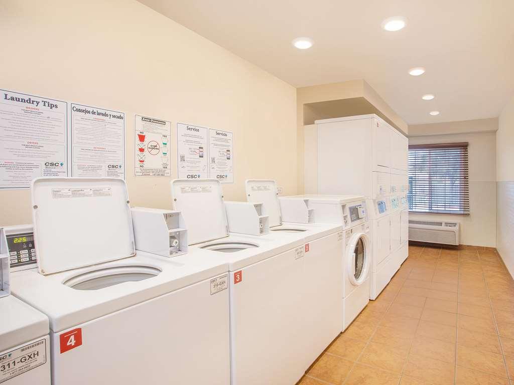 Extended Stay America Select Suites - Cleveland - Ментор Удобства фото