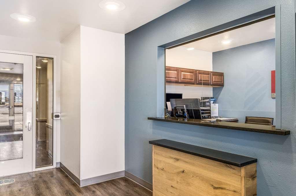 Extended Stay America Select Suites - Cleveland - Ментор Интерьер фото