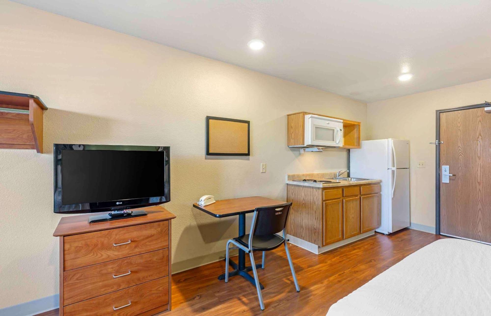 Extended Stay America Select Suites - Cleveland - Ментор Экстерьер фото