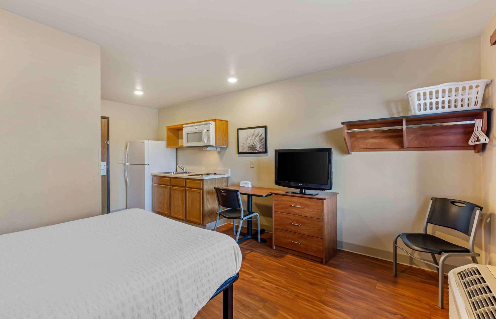 Extended Stay America Select Suites - Cleveland - Ментор Экстерьер фото