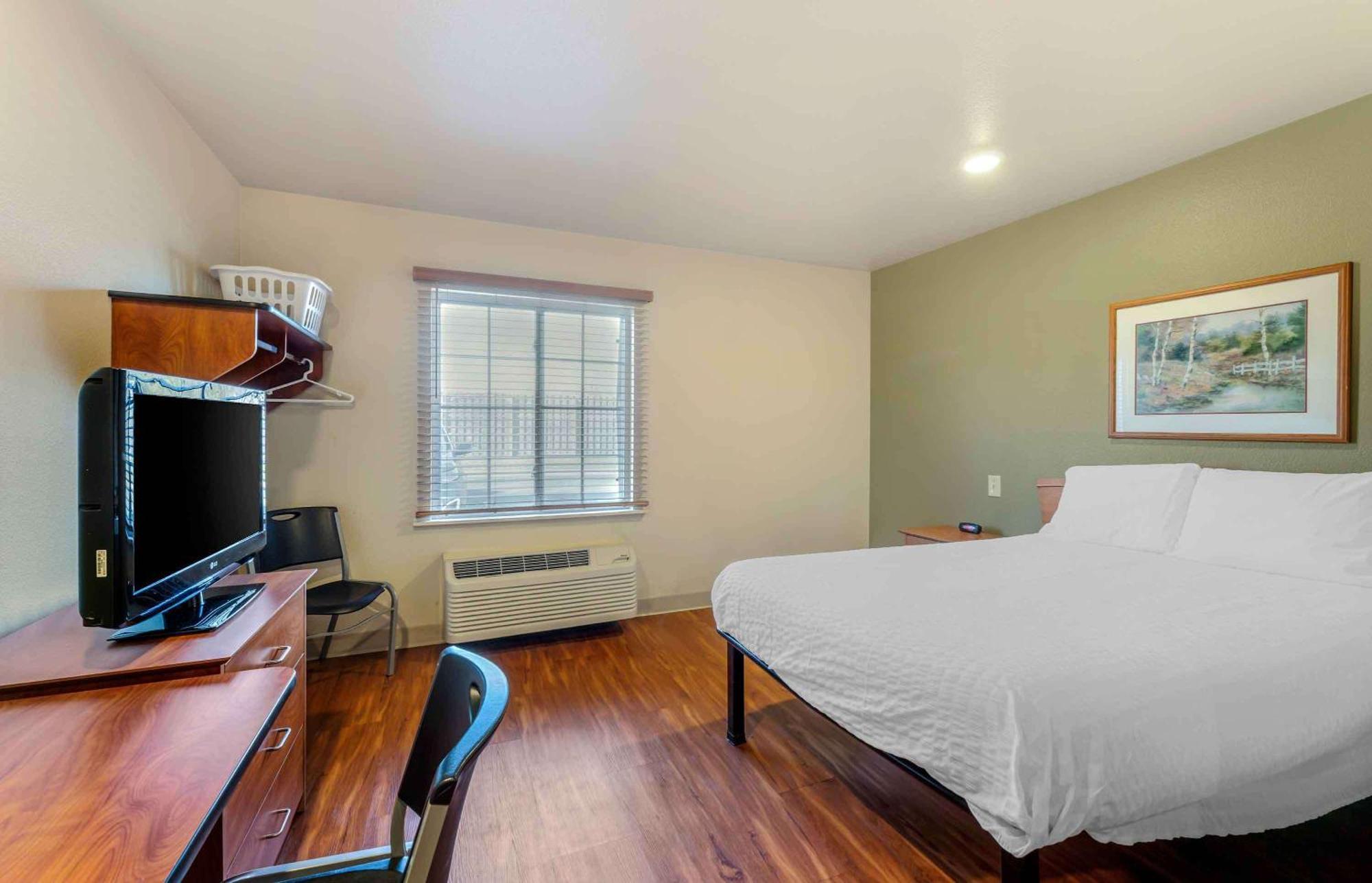 Extended Stay America Select Suites - Cleveland - Ментор Экстерьер фото