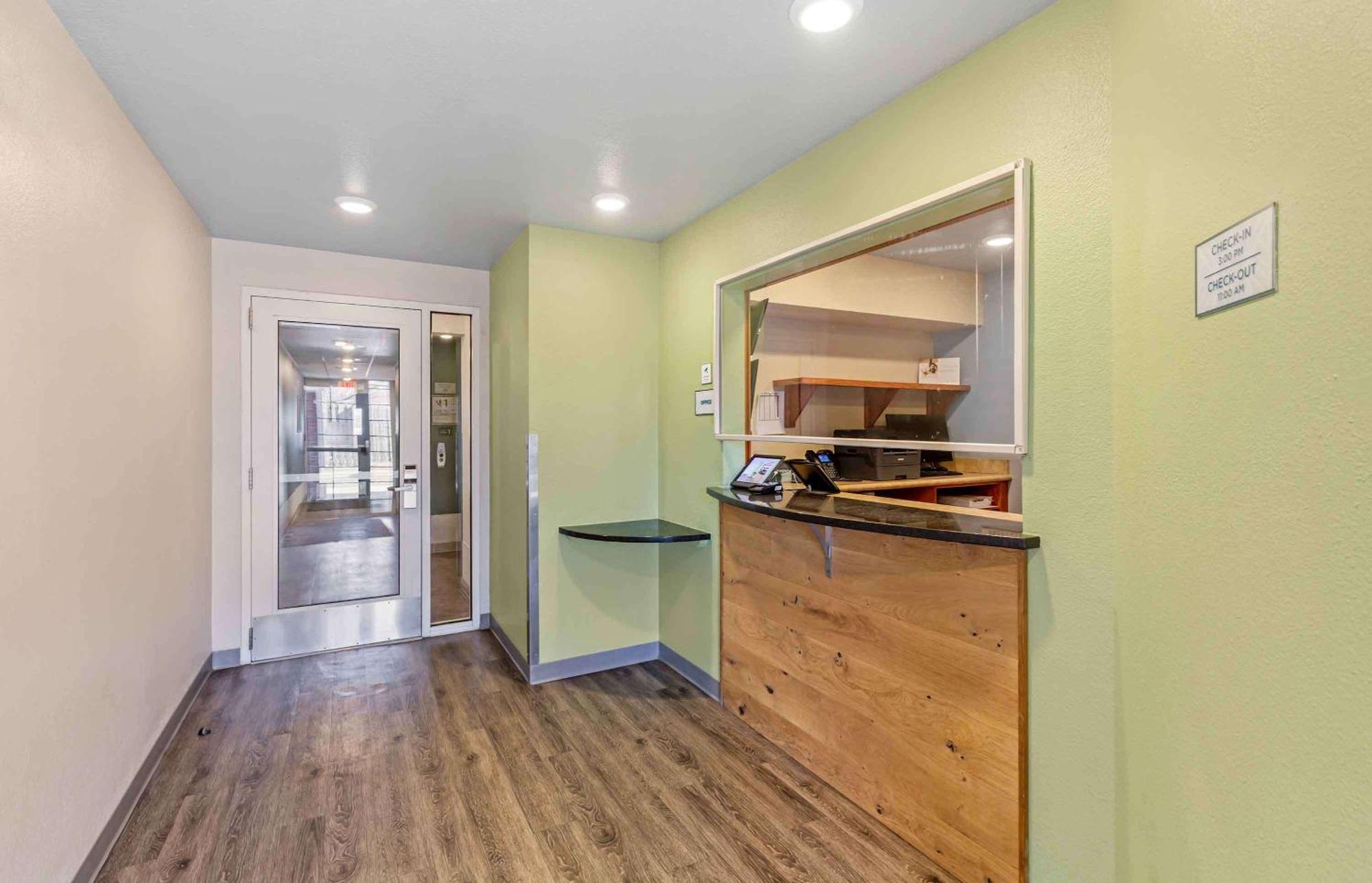 Extended Stay America Select Suites - Cleveland - Ментор Экстерьер фото
