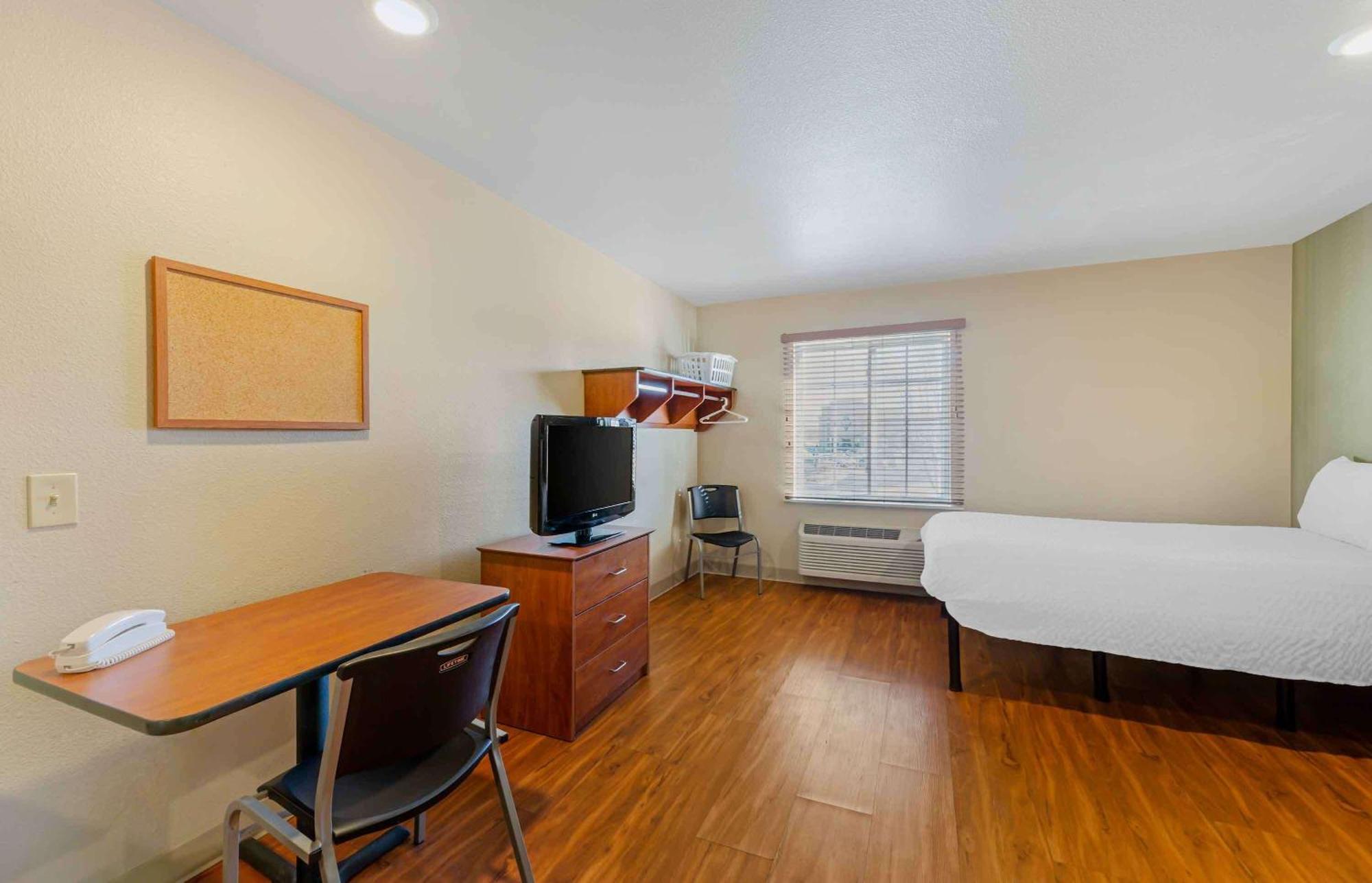 Extended Stay America Select Suites - Cleveland - Ментор Экстерьер фото